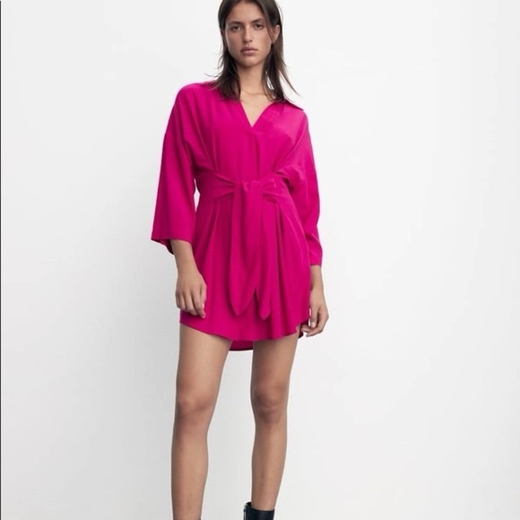 ZARA BLOGGER FAVORITE KNOTTED WAIST MINI DRESS FUCHSIA - Picture 1 of 8